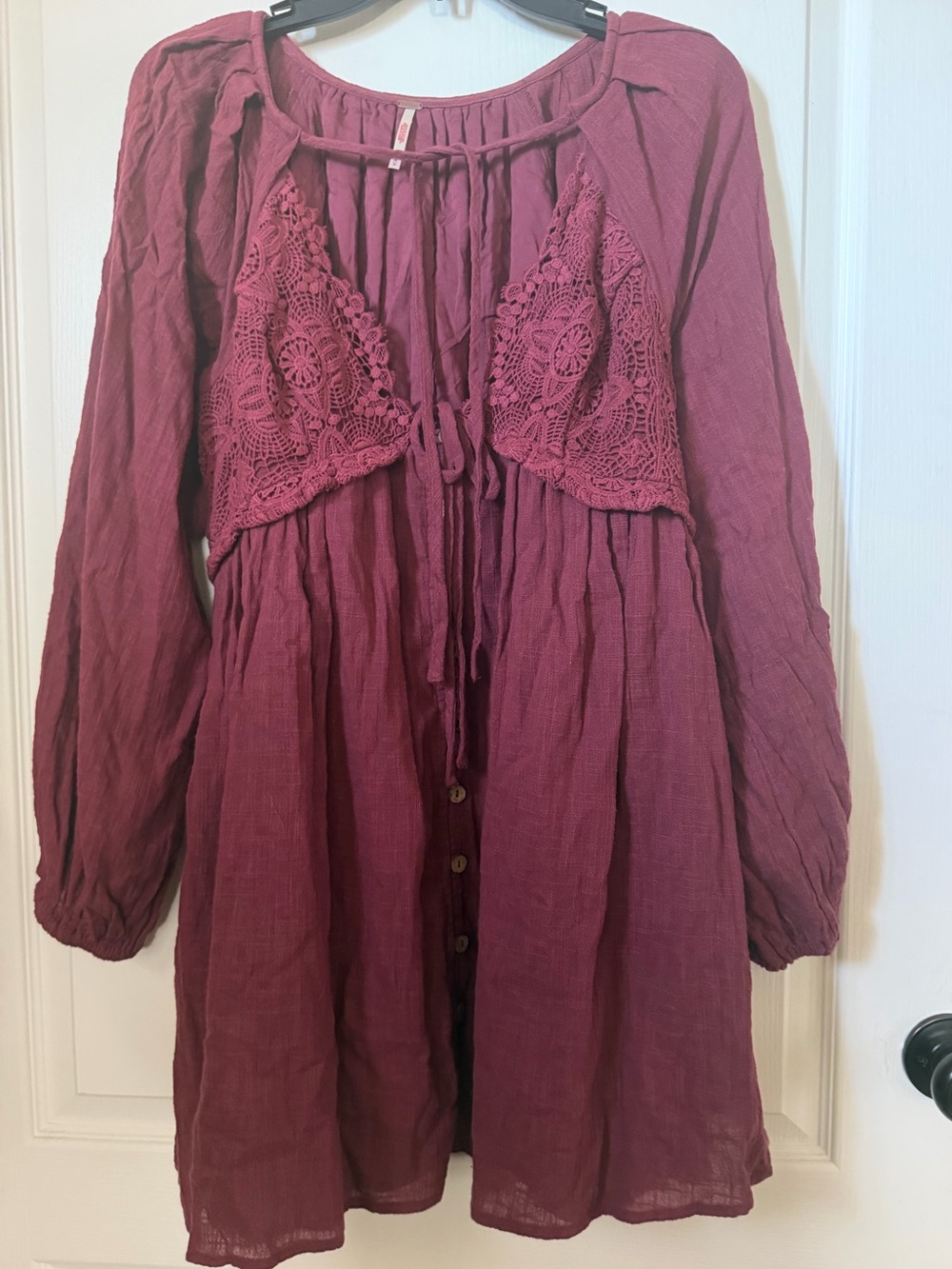 Free People Crochet-Front Mini Dress/Tunic~Buttons, Ties, Elastic, in Wine~ Sz M